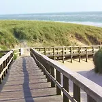Haus Broenshoog, Appartement 11 In Strandnaher Lage