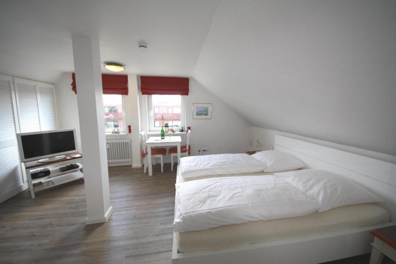 Apartment Haus Broenshoog, 11 In Strandnaher Lage *