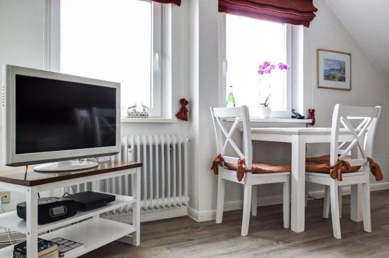 Haus Broenshoog, 11 In Strandnaher Lage Apartment