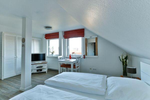 Apartment Haus Broenshoog, 11 In Strandnaher Lage *